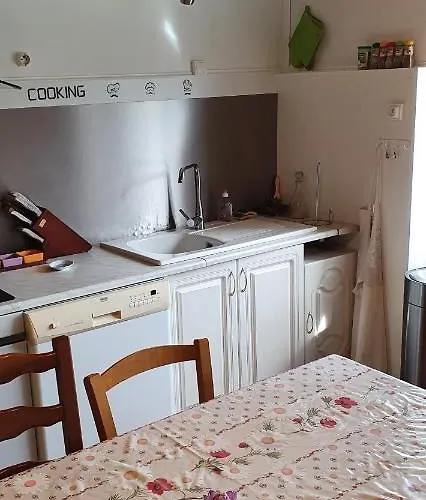 Le Sud De St Just D'avray Saint-Just-d'Avray